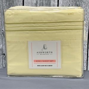 King Vanilla 4pc Sheet Set